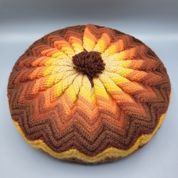 Vtg Crochet Round Granny Throw Pillow Rusty Orange Brown Yarn Ruffled Handmade - Picture 5 of 10